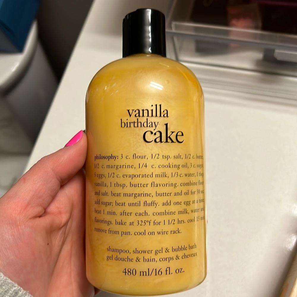 Philosophy vanilla birthday cake body soap 16 ounces